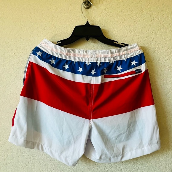 Chubbies - Picture 2 of 7